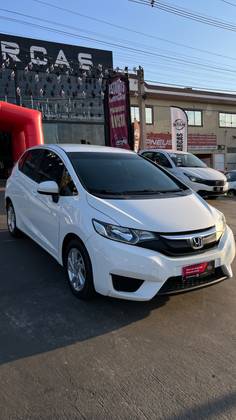 HONDA FIT 1.5 LX 16V FLEX 4P AUTOMÁTICO HONDA FIT 1.5 LX 16V FLEX 4P AUTOMÁTICO